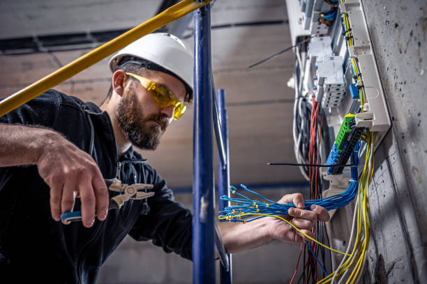Best Electrician Near Me  in Effingham, IL