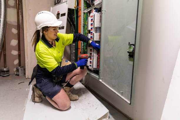 Best Electrician for Home Renovation  in Effingham, IL